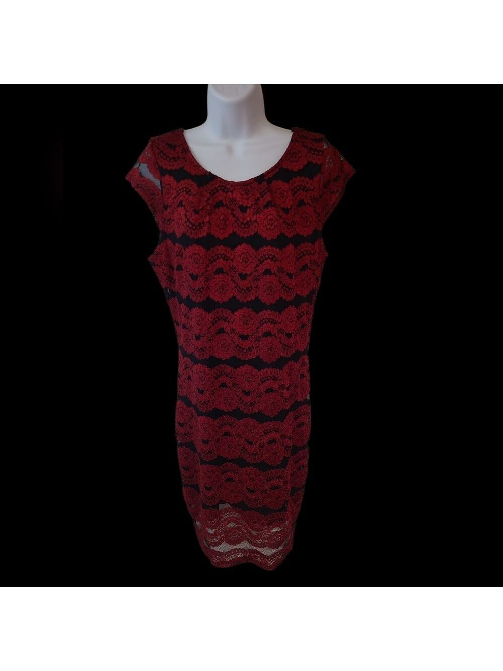 Toto Collection Red and Black Lace Dress Size 2XL